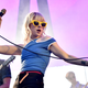 Illustration for article titled Hayley Williams teases collaboration with boygenius, needs Julien Baker's new number